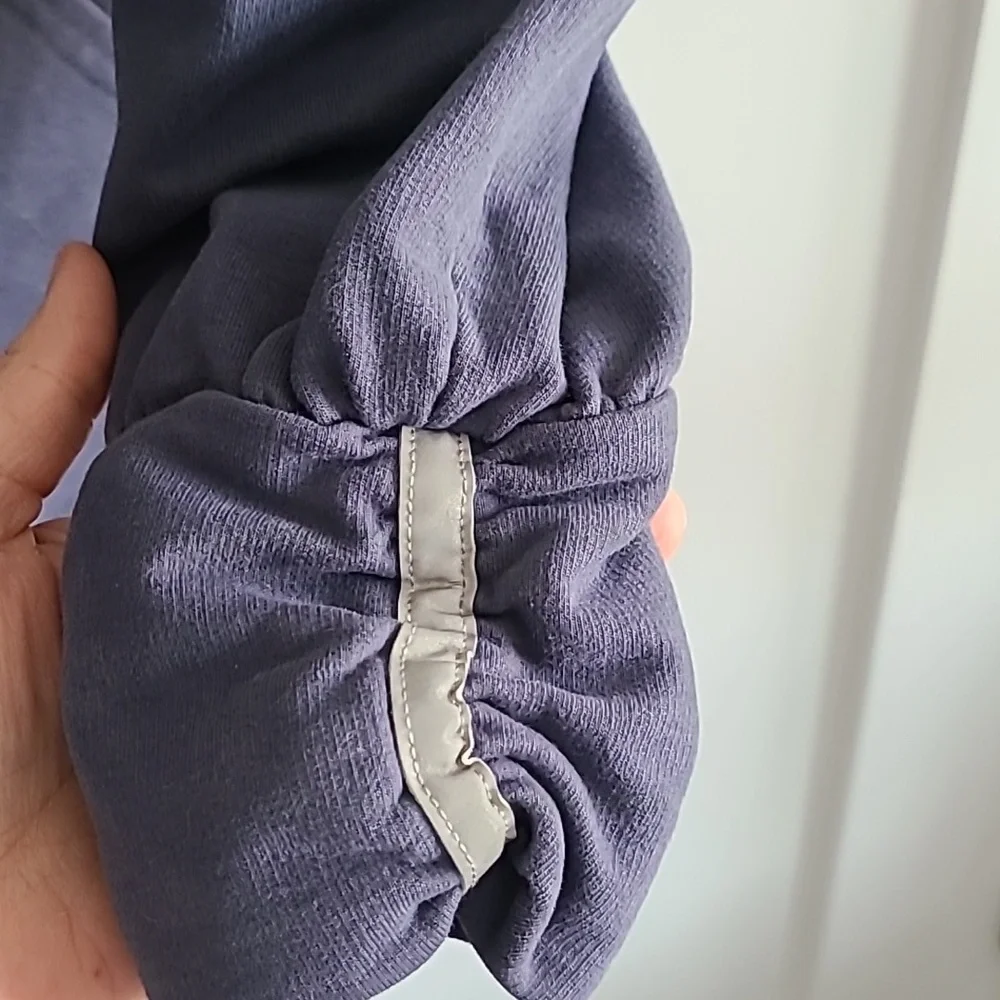 Heritage New Balance Collection | Size Medium | Side Zipper Sweatshirt​ - Picture 6 of 12